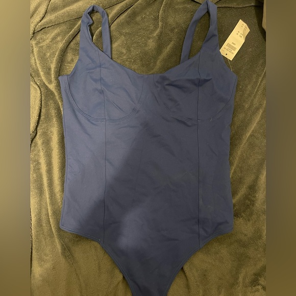 Abercrombie & Fitch Tops - Abercrombie bodysuit